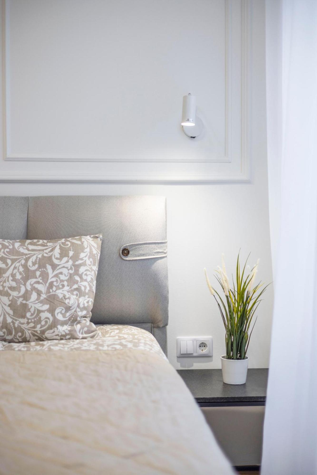 Luxurious Central 4Bedrm 3Bathrm Residence W/ Balcony Budapest Eksteriør billede
