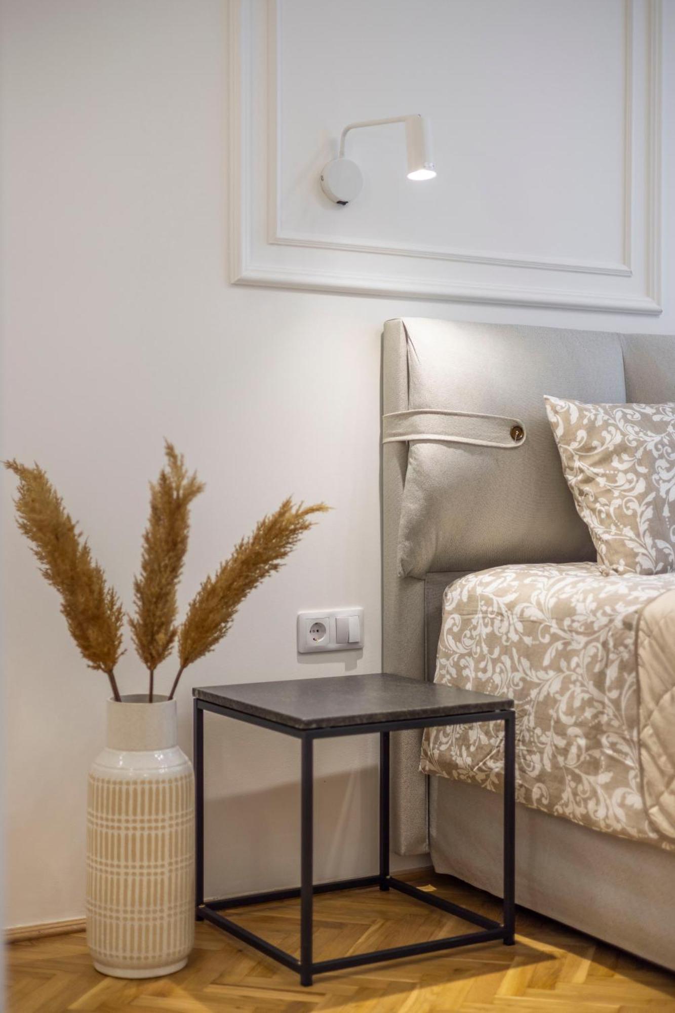 Luxurious Central 4Bedrm 3Bathrm Residence W/ Balcony Budapest Eksteriør billede