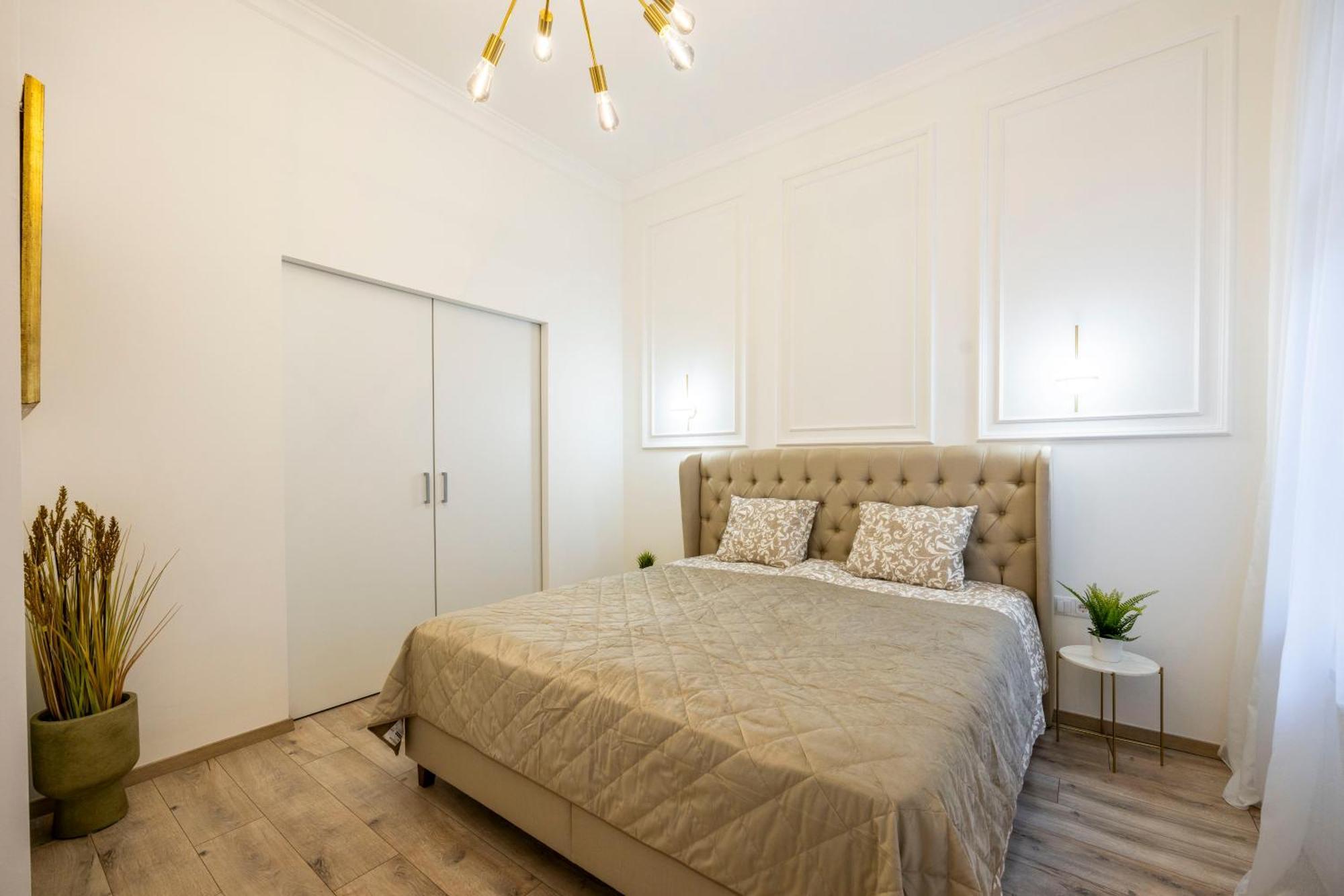 Luxurious Central 4Bedrm 3Bathrm Residence W/ Balcony Budapest Eksteriør billede